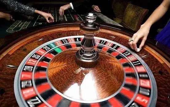 Màn hình kết quả thắng thưởng tại f8et hiển thị jackpot và giải thưởng thể thao lớn